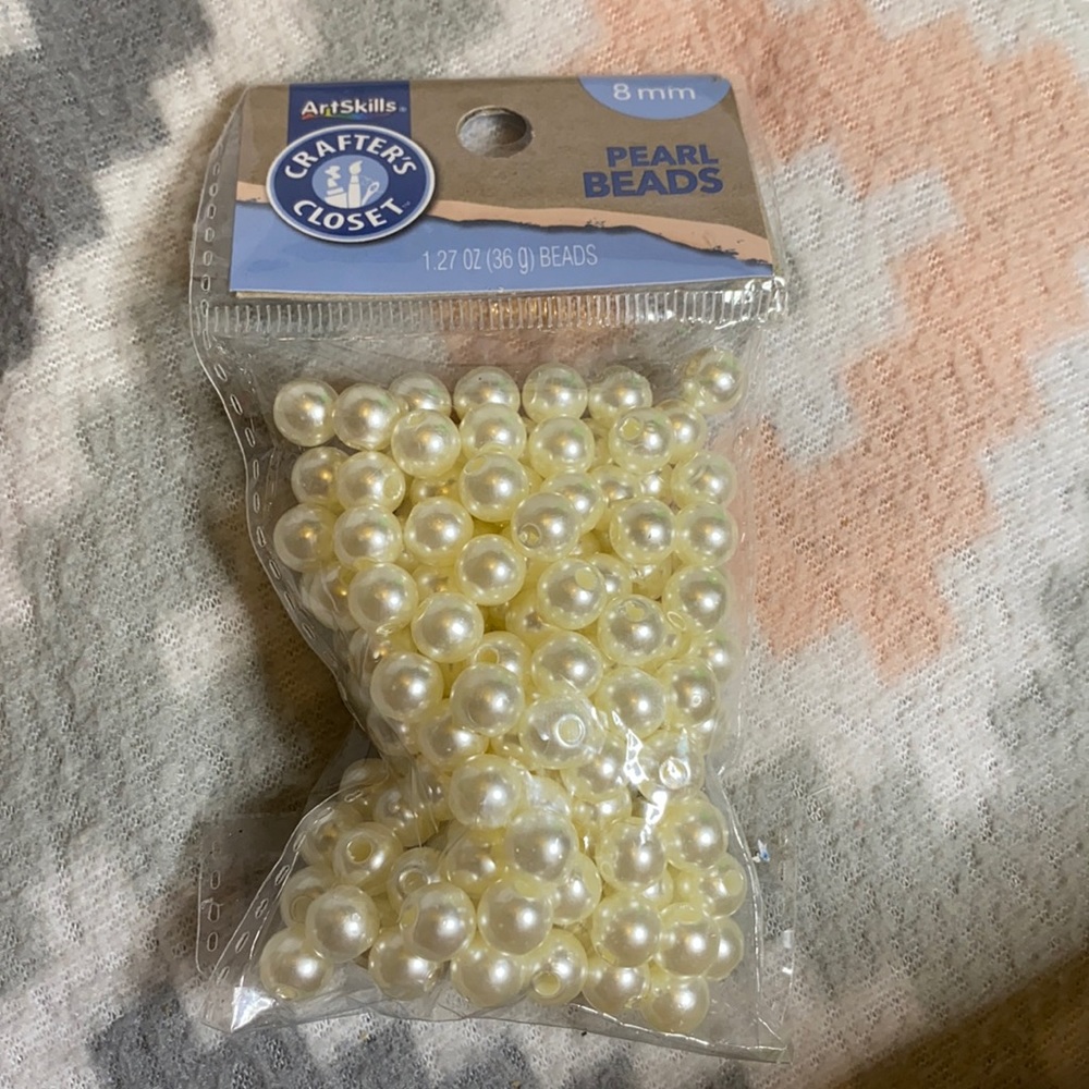 Pearl beads Art skills 8mm white